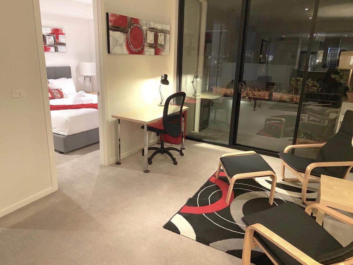 Staycentral - Spacious Seaviews Port Ville de Melbourne Extérieur photo